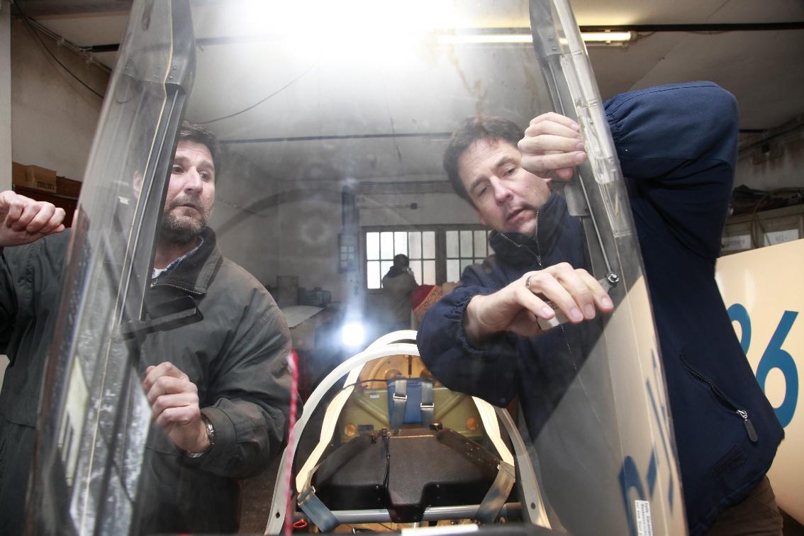 6b6e95061a049387aeecc87bb09dbcfb