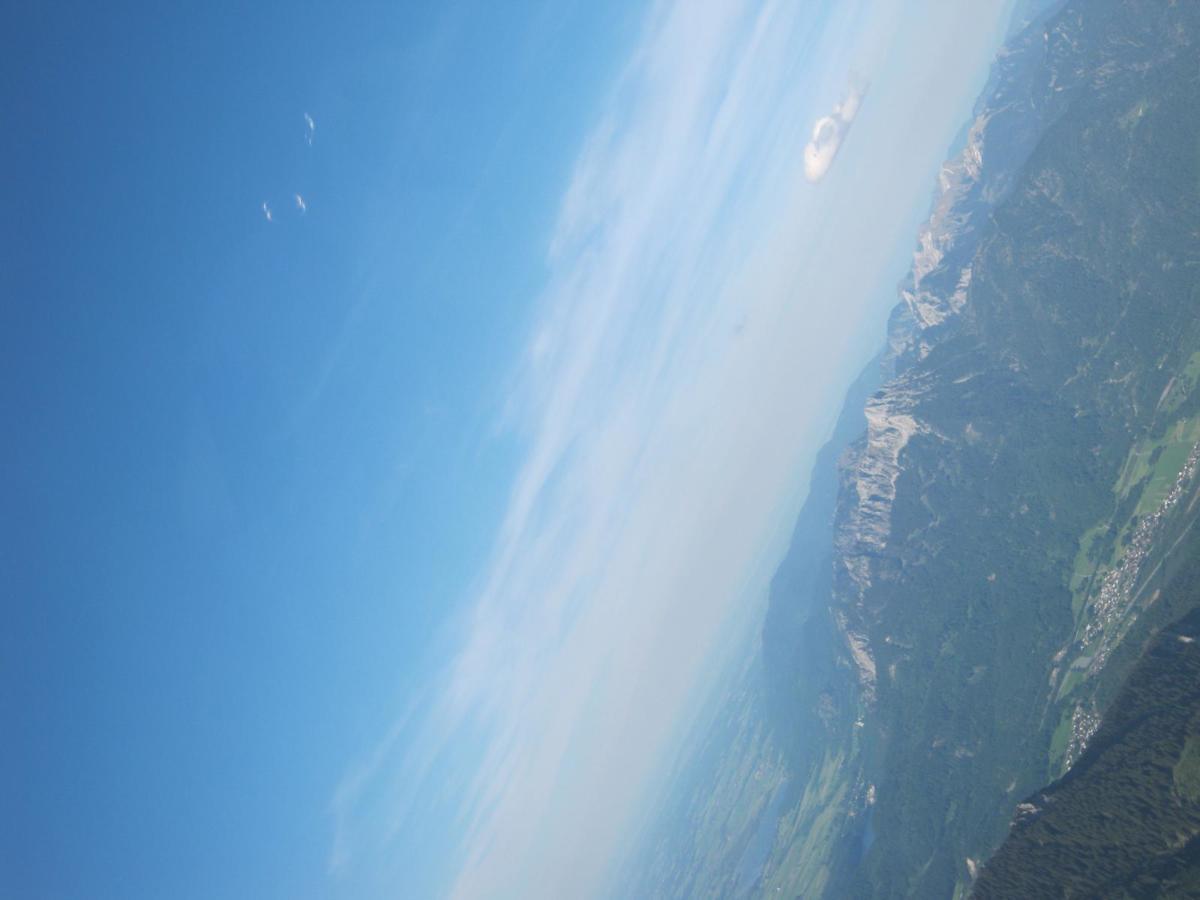 afb7ad1efb3373cdb77cd7704ccdacb2