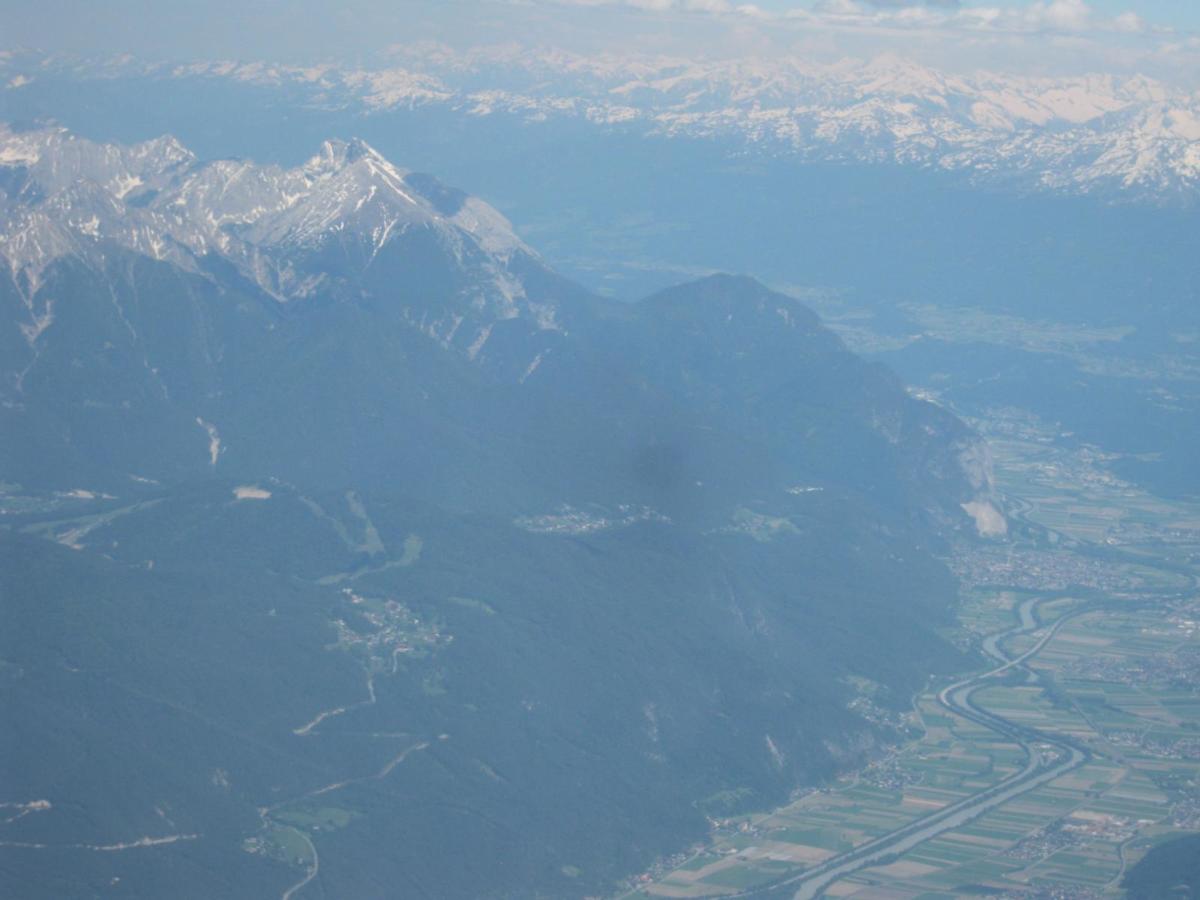 bf6cc1d432bbfb45da25bb30af7422a9