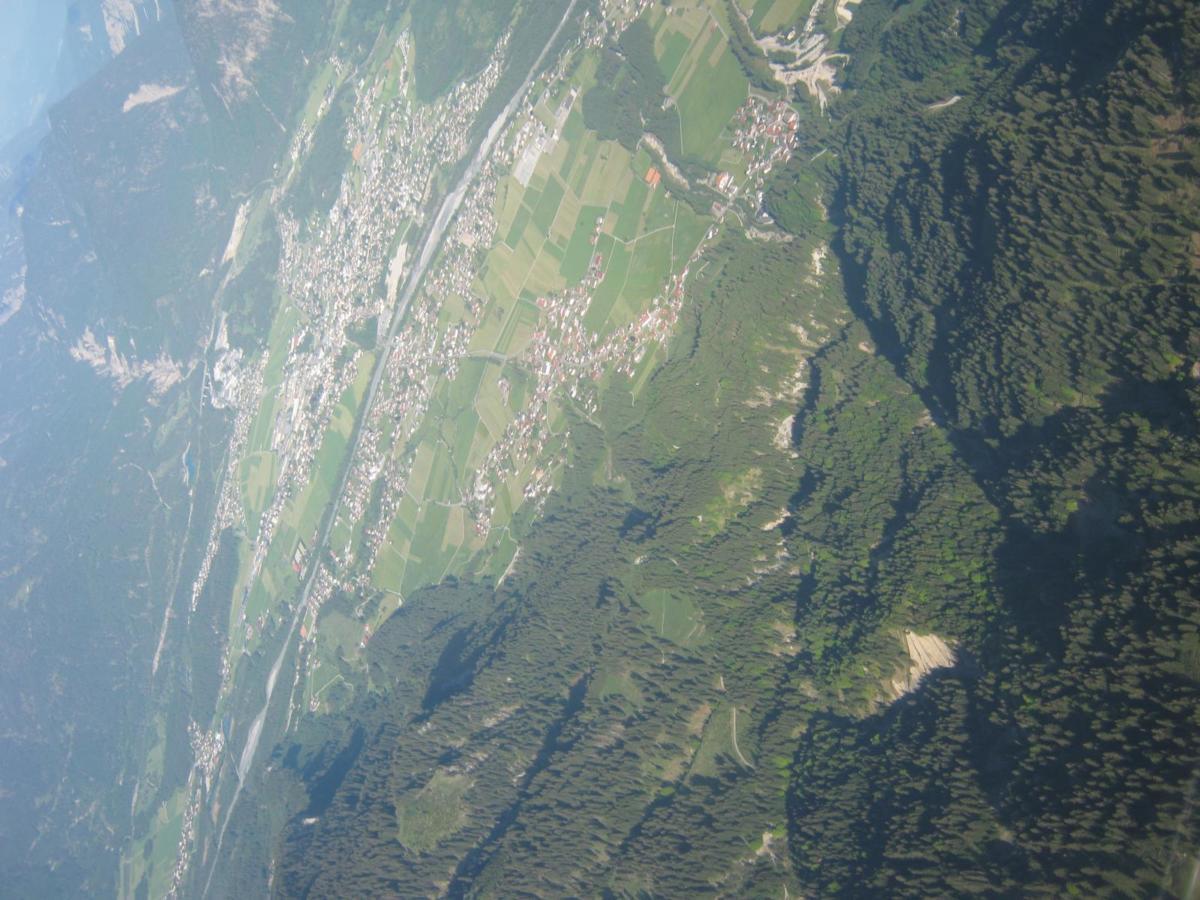 cedf47d80606af5331a30b28da365117