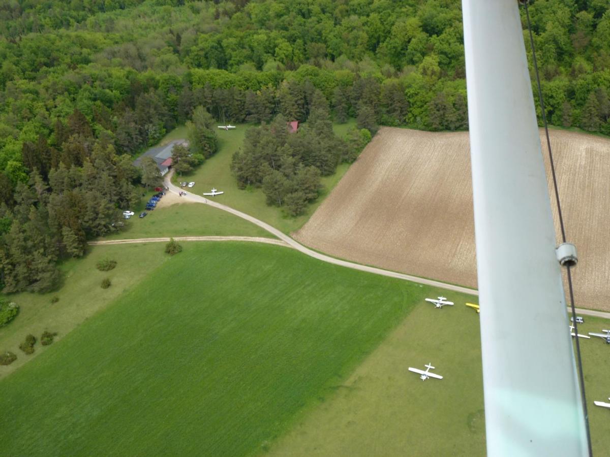 d5e1a1159bdb623e5dfec20fc9d54b35