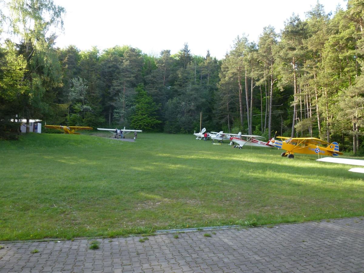 d6e46360cc6fd17a5bc5228bd45c379b